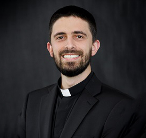Rev. Leonardo Moreira